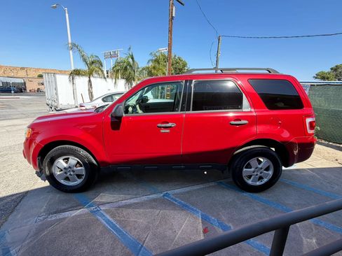 Used 2011 Ford Escape XLT w/ 201A Rapid Spec Order Code AWD/4WD image 6