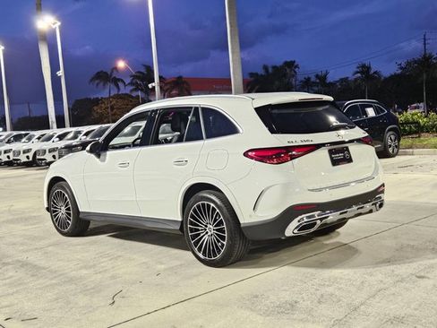 Used 2026 Mercedes-Benz GLC 350e 4MATIC image 8