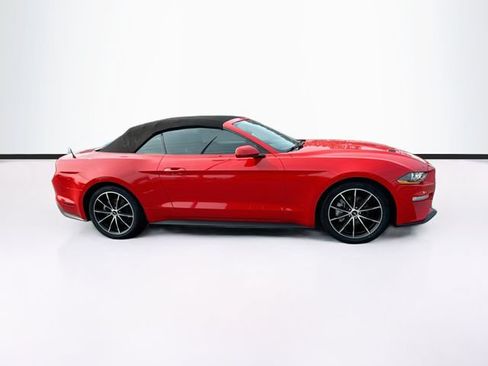 Certified 2022 Ford Mustang Convertible w/ Equipment Group 101A RWD image 12