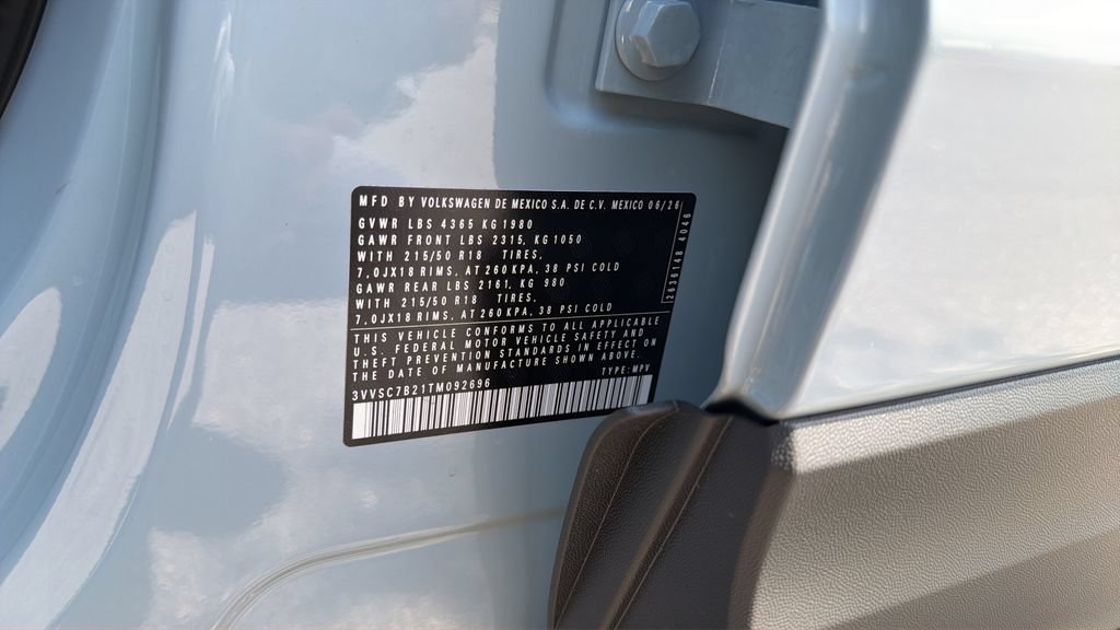 New 2026 Volkswagen Taos SE FWD image 36
