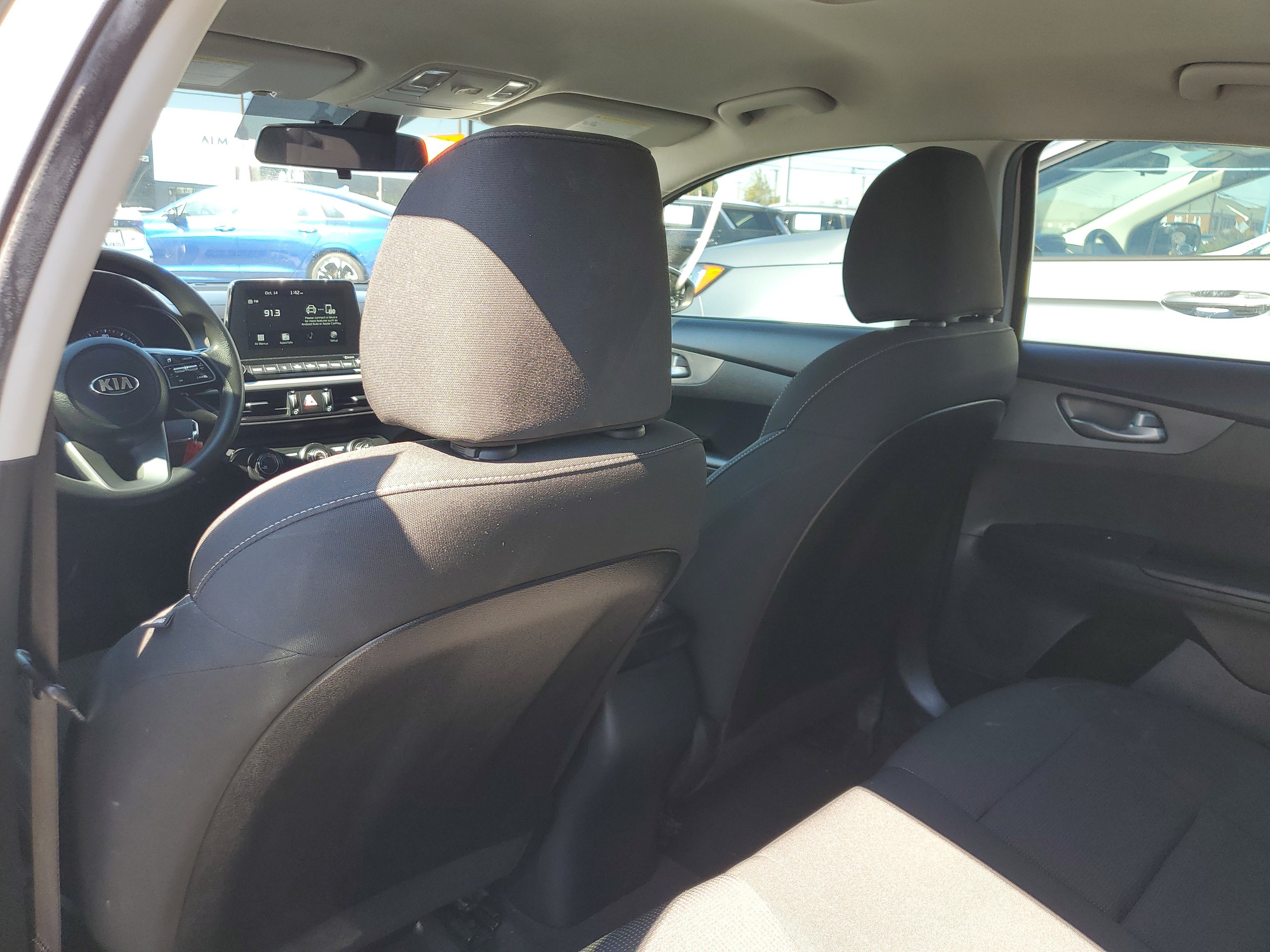 Used 2020 Kia Forte LXS FWD image 12