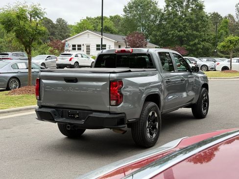 Used 2023 Chevrolet Colorado W/T w/ WT Convenience Package II RWD image 7