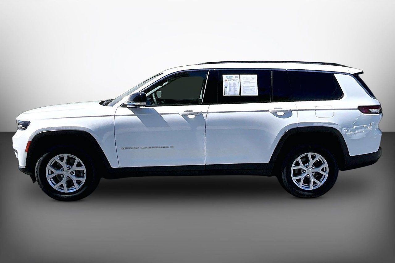 Used 2023 Jeep Grand Cherokee L Limited AWD/4WD image 5