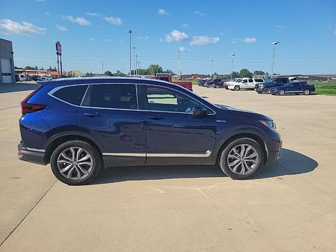 Used 2022 Honda CR-V Touring image 2