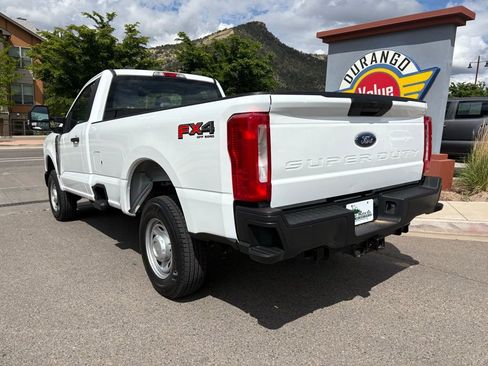 Used 2023 Ford F250 XL w/ FX4 Off-Road Package AWD/4WD image 7