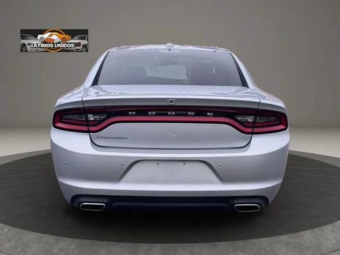 Used 2023 Dodge Charger SXT RWD image 6