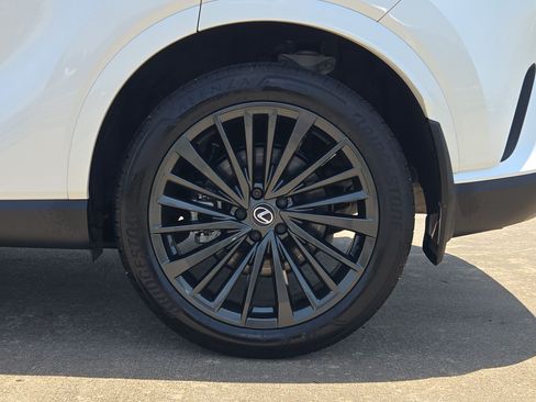 Used 2024 Lexus RX 350 Premium w/ Accessory Package (Z1) FWD image 13