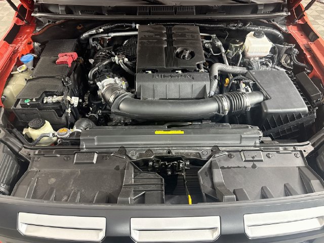 Used 2025 Nissan Frontier PRO-4X w/ Interior Protection Package AWD/4WD image 38