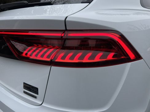 Used 2019 Audi Q8 Prestige image 56