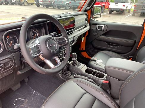 New 2025 Jeep Wrangler Sahara w/ Safety Group image 24