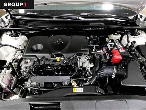 Certified 2019 Toyota Camry SE image 31