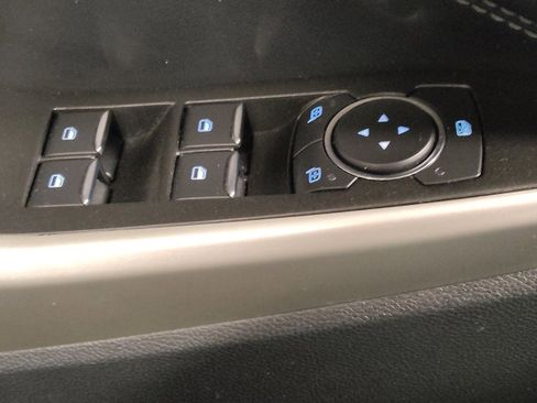 Used 2021 Ford Explorer XLT w/ Equipment Group 202A image 27