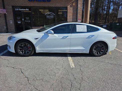 Used 2019 Tesla Model S Performance image 2