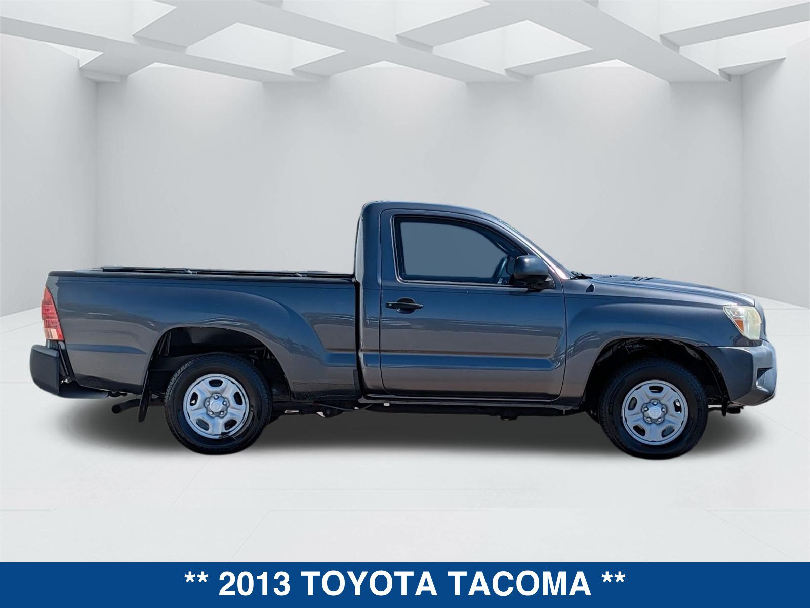Used 2013 Toyota Tacoma 2WD Regular Cab image 4