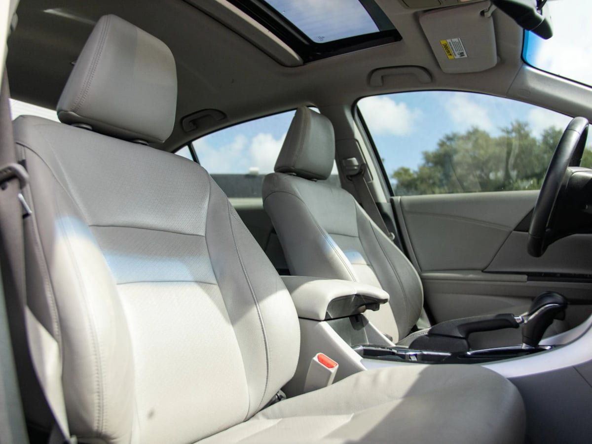 Used 2013 Honda Accord EX-L image 22
