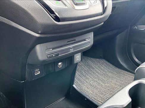 Certified 2024 Honda Odyssey Elite image 23