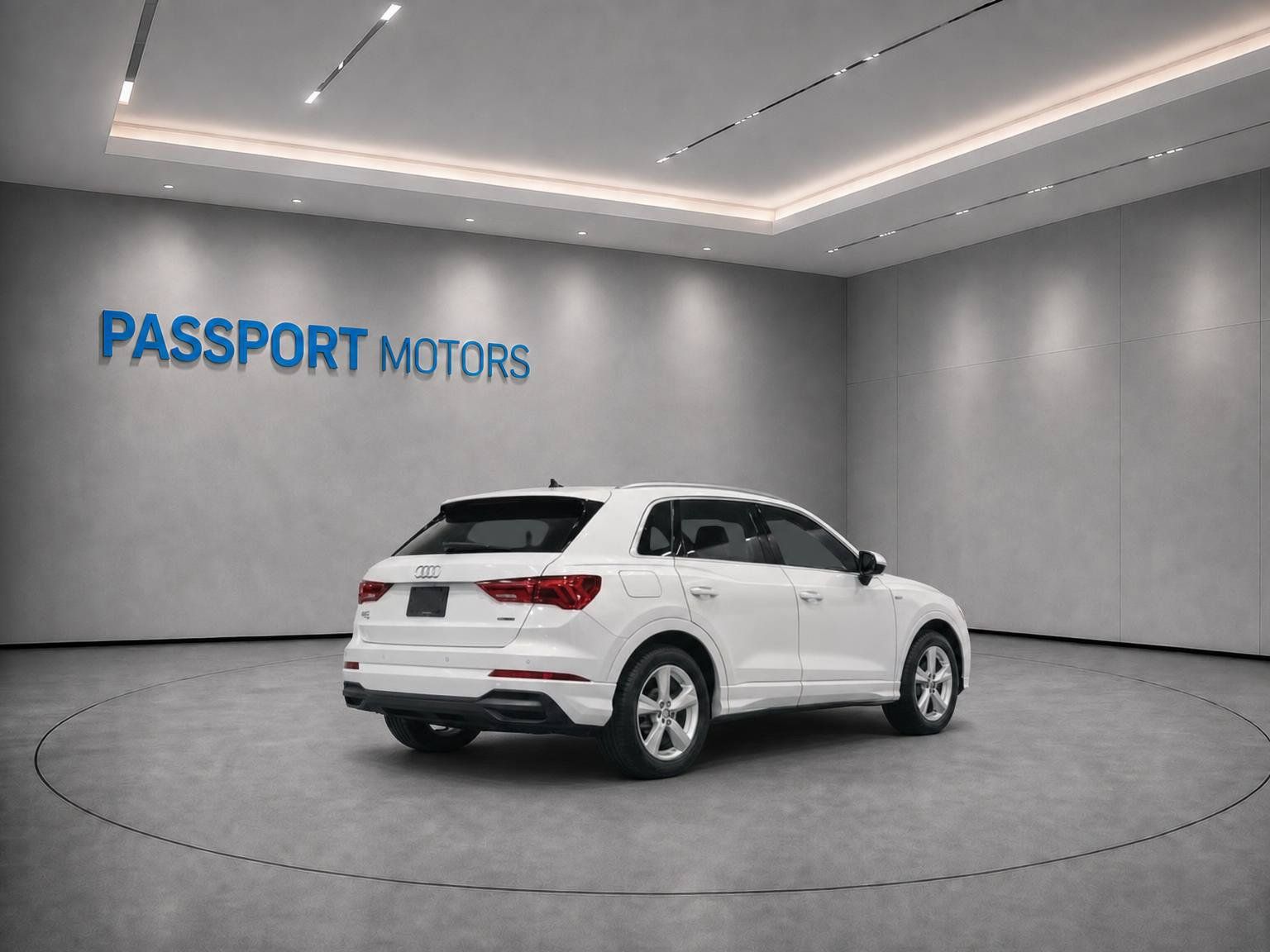 Used 2024 Audi Q3 2.0T Premium Plus AWD/4WD image 5