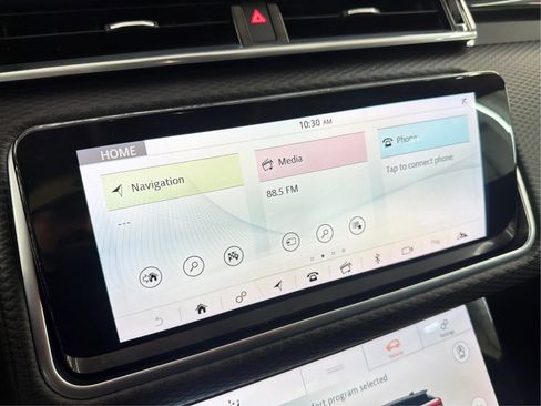 Used 2020 Land Rover Range Rover Velar S AWD/4WD image 44