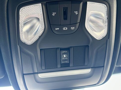 Used 2021 RAM 1500 Big Horn AWD/4WD image 15