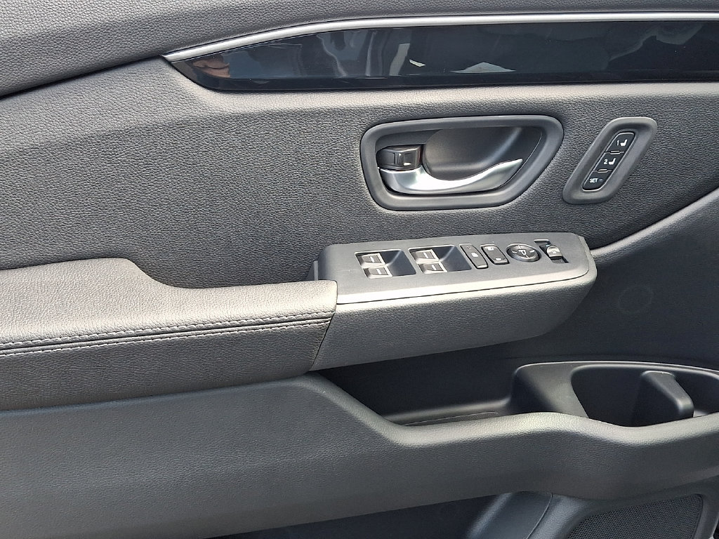 New 2026 Honda Pilot EX-L image 9
