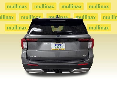New 2026 Ford Explorer Platinum image 8