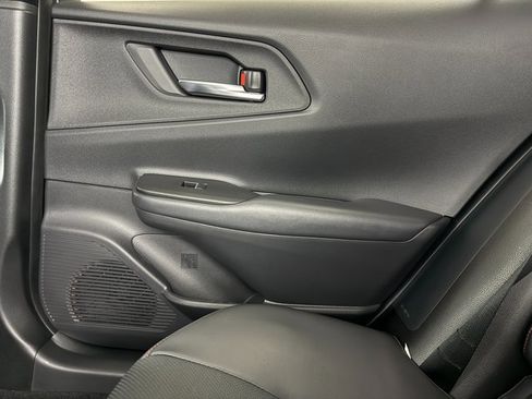 Used 2025 Toyota Prius Plug-In Hybrid w/ Limited Premium Package image 34