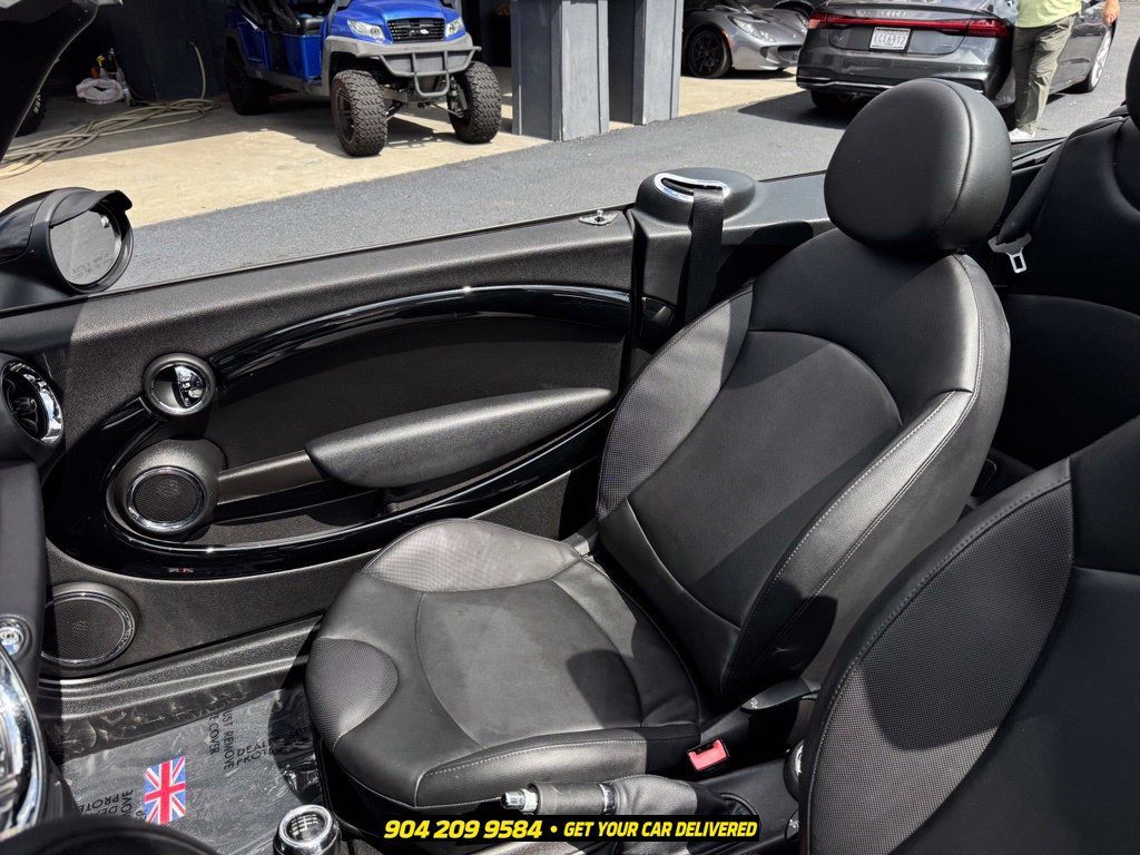 Used 2014 MINI Cooper S FWD image 25