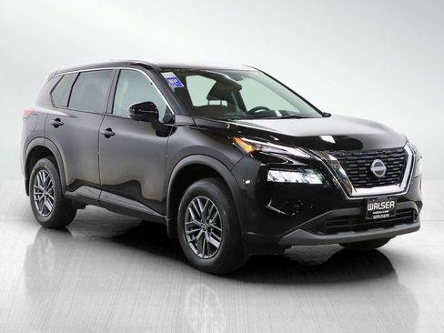 Used 2023 Nissan Rogue S image 7