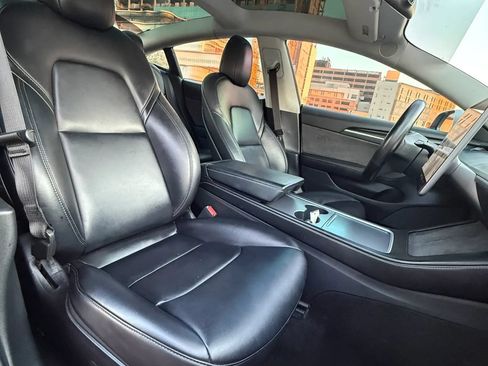 Used 2021 Tesla Model 3 Standard Range Plus RWD image 14