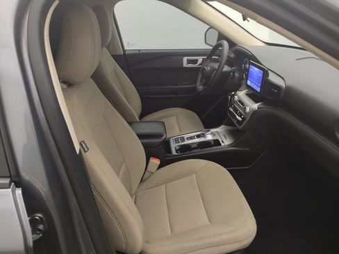 Used 2021 Ford Explorer 2WD image 21
