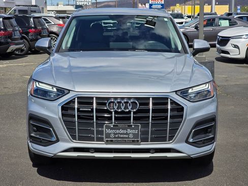 Used 2023 Audi Q5 2.0T Premium w/ Convenience Package image 8