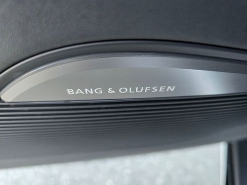 Used 2021 Audi R8 V10 w/ Premium Package image 15