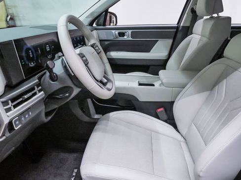 Certified 2026 Hyundai Santa Fe SEL FWD image 9