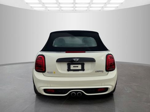 Used 2019 MINI Cooper S w/ Premium Package image 7