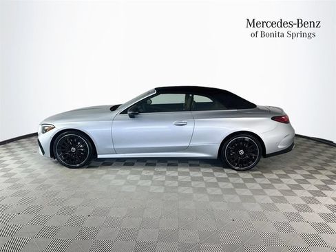 Used 2026 Mercedes-Benz CLE 300 4MATIC Cabriolet image 4