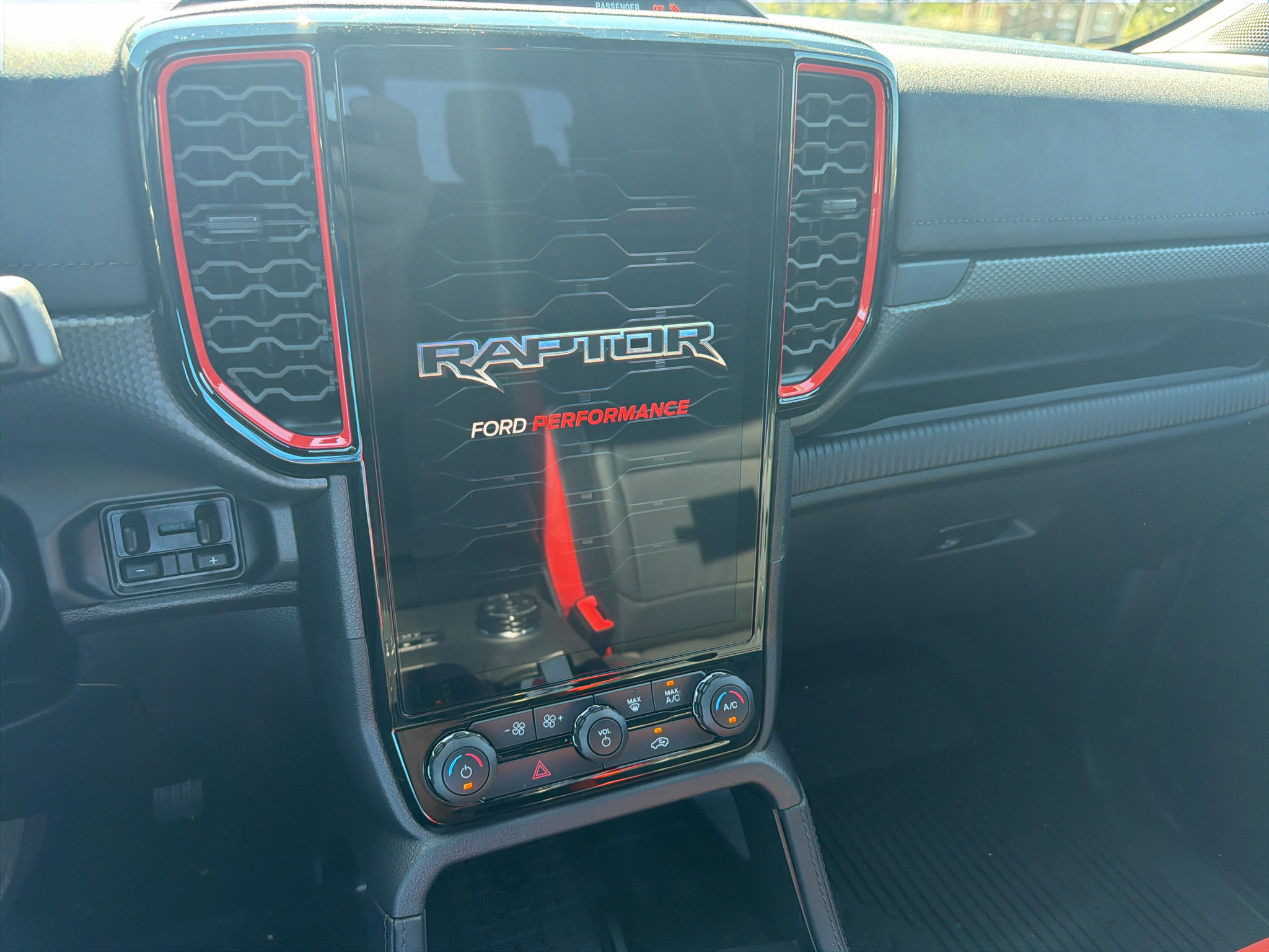 New 2026 Ford Ranger Raptor AWD/4WD image 15
