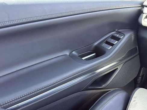 New 2025 Lincoln Navigator Reserve w/ Jet Appearance Package image 13