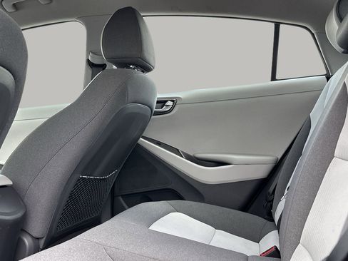 Used 2020 Hyundai Ioniq Blue FWD image 15