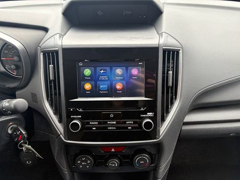 Used 2019 Subaru Crosstrek 2.0i Premium image 10