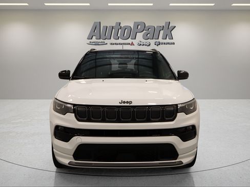 Certified 2022 Jeep Compass High Altitude AWD/4WD image 4