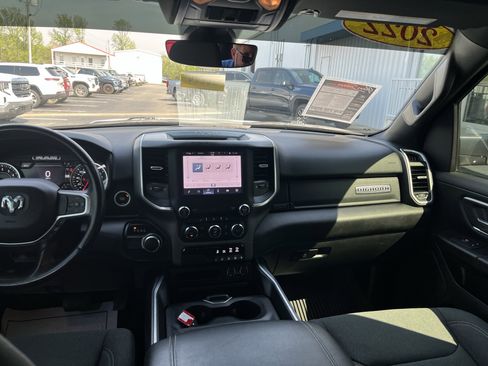 Used 2022 RAM 1500 Big Horn RWD image 3