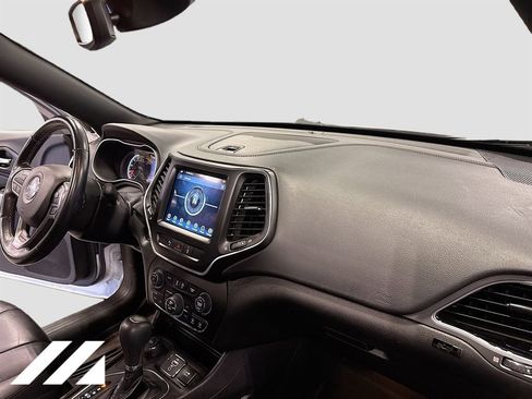 Used 2021 Jeep Cherokee Latitude Lux 80th Anniv w/ Quick Order Package 26U 80TH AWD/4WD image 30