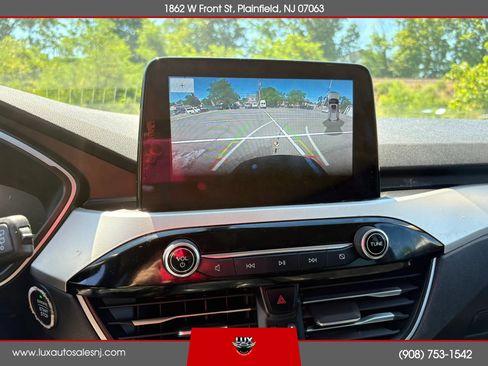 Used 2020 Ford Escape SEL FWD image 20