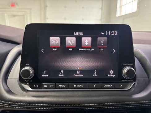 Used 2021 Nissan Rogue SV AWD/4WD image 19