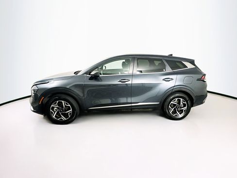 Used 2025 Kia Sportage LX FWD image 4