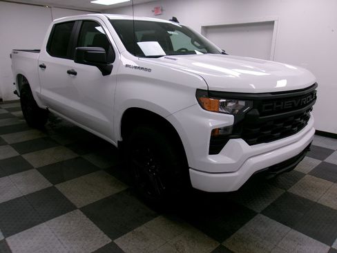 New 2026 Chevrolet Silverado 1500 Custom image 15