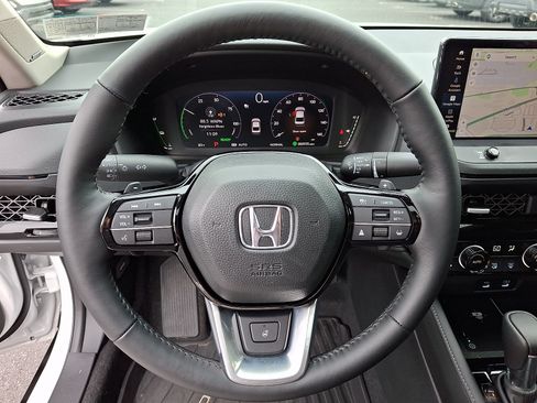 Used 2026 Honda Accord Touring image 19