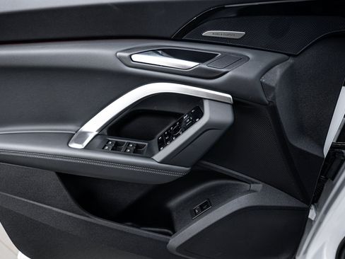 New 2025 Audi Q5 Premium Plus image 11