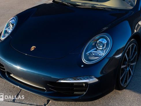 Used 2015 Porsche 911 Carrera image 6