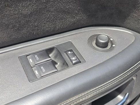 Used 2009 Dodge Challenger SRT8 w/ SRT Option Group II RWD image 23